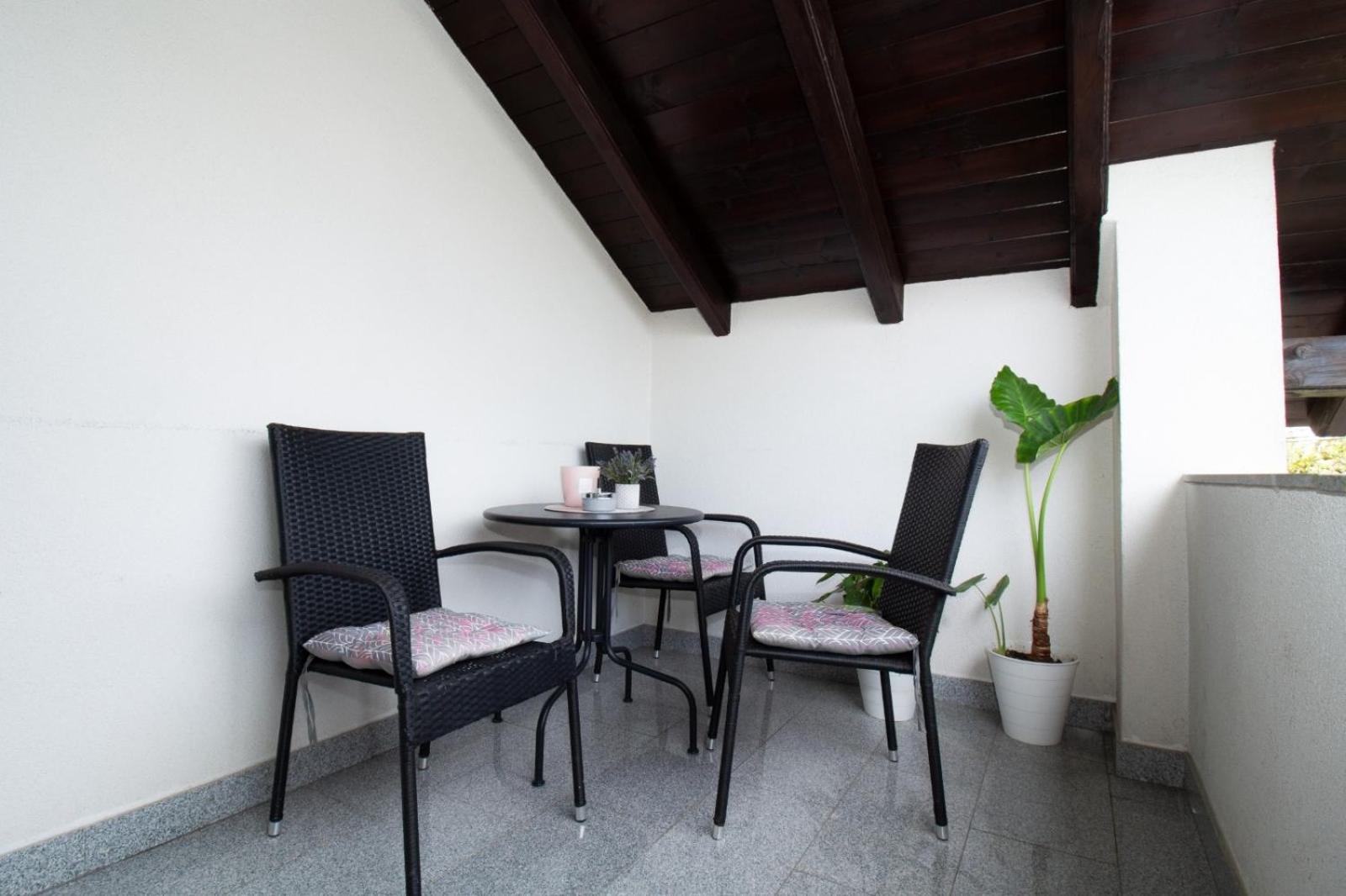 Apartman Keti Donja Lomnica Экстерьер фото